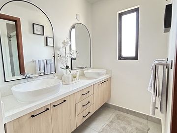 Casa en Venta en Agua Caliente, Tijuana | Altum | 3 Recámaras | 1