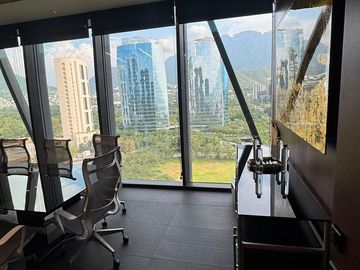 Oficina Corporativa Premium en Renta – Santa Engracia, San Pedro Garza García