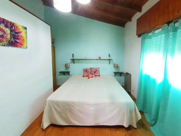 Casa Las lomitas, lote amplio, Lomas de Zamora, multifamiliar 2 viviendas MB estado