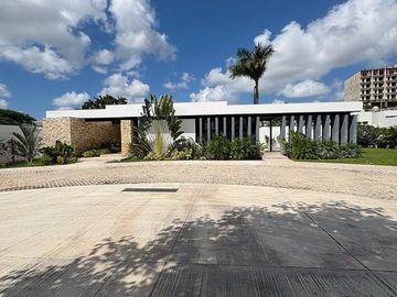 Casa (32) en Venta en Privada Moravia, Temozón Norte