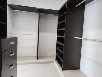 Renta casa En Montes de Amé 3 Recamaras con piscina