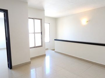Renta casa 3 Recamaras en Altabrisa sin Muebles