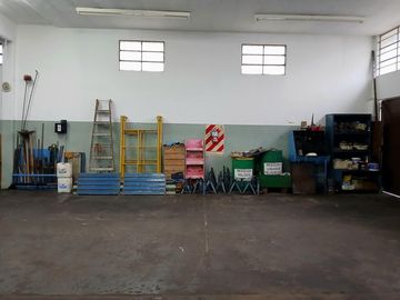 Alquiler local Taller Mecánico en El Palomar