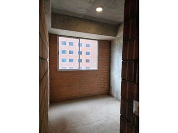 Vendo apto Urbanización Atlántica, sector fabricato, en obra Gris