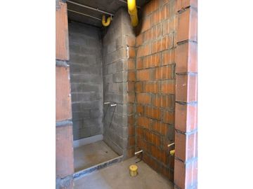 Vendo apto Urbanización Atlántica, sector fabricato, en obra Gris