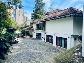 VENDEMOS CASA EN LOS BALSOS/ EL POBLADO