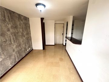 ARRIENDO APARTAESTUDIO EN POBLADO - PATIO BONITO