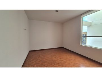 VENDO APTO EN LAS VILLAS 2 HAB