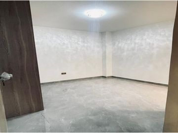 Casa En Venta En Laureles