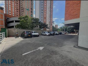 Apartemento en venta en Itagui Ditaires