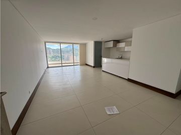 Apartamento en Renta en Sabaneta, sector Las Lomitas