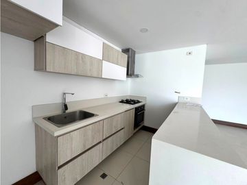 Apartamento en Renta en Sabaneta, sector Las Lomitas