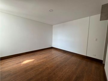 Apartamento en Renta en Sabaneta, sector Las Lomitas