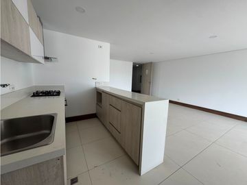 Apartamento en Renta en Sabaneta, sector Las Lomitas