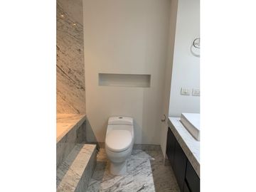 Apartamento en venta Los Balsos, Poblado