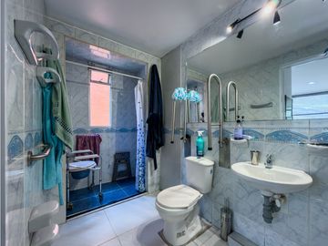 Apartamento en venta con vista a los cerros en Chicó Alto, Bogotá