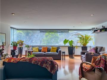 Apartamento en venta con vista a los cerros en Chicó Alto, Bogotá