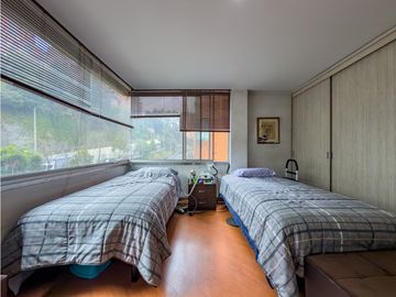 Apartamento en venta con vista a los cerros en Chicó Alto, Bogotá