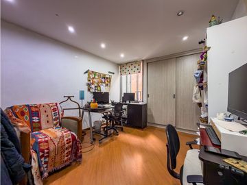 Apartamento en venta con vista a los cerros en Chicó Alto, Bogotá