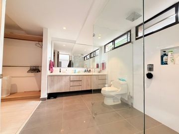 APARTAMENTO DE LUJO AMOBLADO SECTOR SAN LUCAS MEDELLIN
