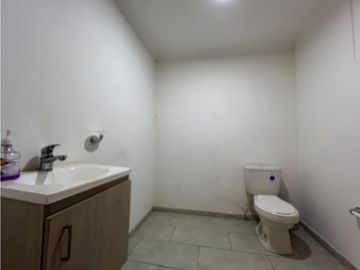 LOCAL EN ARRIENDO EN POBLADO