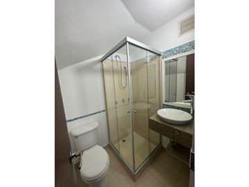 CASA EN ARRIENDO LOMA DEL ESMERALDAL - ENVIGADO