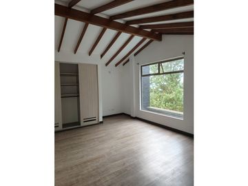 Casa en arriendo Las Palmas, Medellín