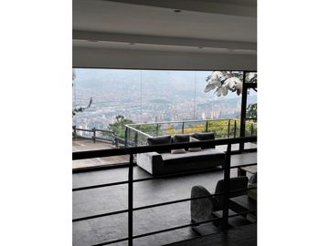 Casa en arriendo Las Palmas, Medellín