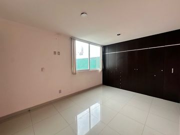 CASA EN VENTA EN SAN MATEO ATENCO,  EN PRIVADA CON SALIDA RÁPIDA A CD.MX