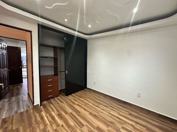 CASA EN VENTA EN TOLUCA EN PRIVADA SALIDA RAPIDA CD.MX