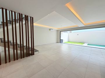 Casa En Venta En Residencial Vía Cumbres