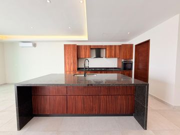 Casa En Venta En Residencial Vía Cumbres