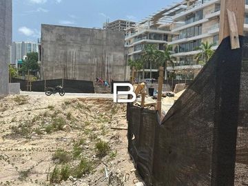 Terreno en Puerto Cancún