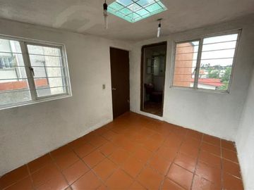 VENTA DE CASA DENTRO DE PRIVADA EN SAN FRANCISCO COAXUSCO EN METEPEC