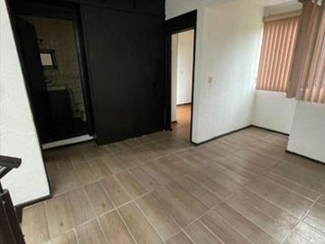 VENTA DE CASA DENTRO DE PRIVADA EN SAN FRANCISCO COAXUSCO EN METEPEC