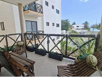 EN VENTA DEPARTAMENTO EN CHICXULUB, AMUEBLADO, 1 CUADRA DEL MAR