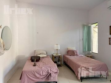 CASA EN VENTA EN EL BARRIO DE GUADALUPE, CAMPECHE