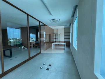 Oficina en Renta Summa Center, Residencial Cumbres, Cancún