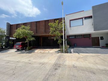 Casa en renta en Senderos de Monteverde, Tlajomulco de Zuñiga