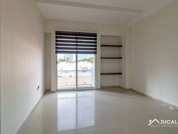 Departamento en renta en Puerta Real, Valle Real, Zapopan Jal
