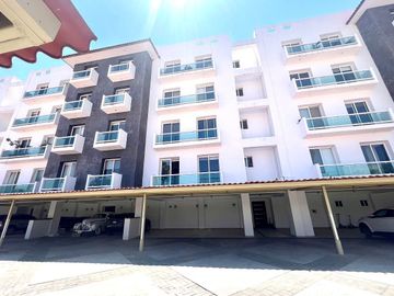 Departamento en renta en Puerta Real, Valle Real, Zapopan Jal