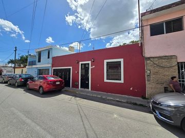 CASA EN VENTA MERIDA, CENTRO CERCA DE PASEO MONTEJO, ENTREGA INMEDIATA.