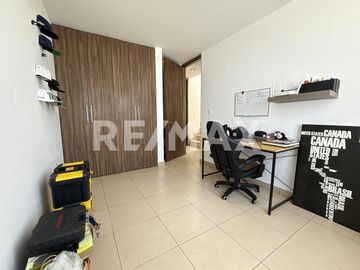 CASA EN VENTA EN PUNTA ESMERALDA