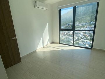 HERMOSO DEPTO. EN  TORRE CANTERA