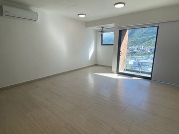 HERMOSO DEPTO. EN  TORRE CANTERA