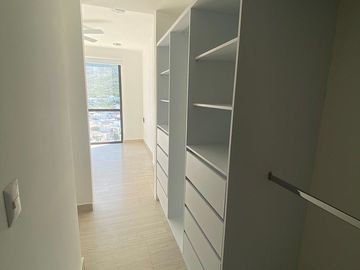 HERMOSO DEPTO. EN  TORRE CANTERA