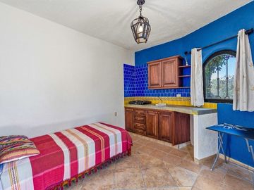 Casa estilo Colonial en venta en San Miguel de Allende, Club de Golf Zirándaro
