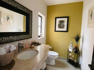 Casa en venta en San Miguel de Allende, a 10 min del Centro y Amueblada