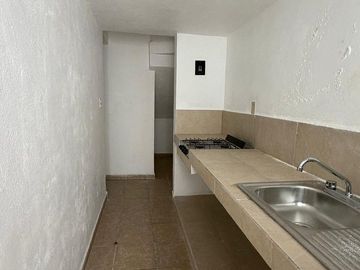 Casa con Dos Departamentos en Venta en San Miguel – Con Potencial de Renta