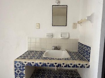 Casa con Dos Departamentos en Venta en San Miguel – Con Potencial de Renta
